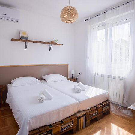 Late Story Appartement Podgorica Buitenkant foto